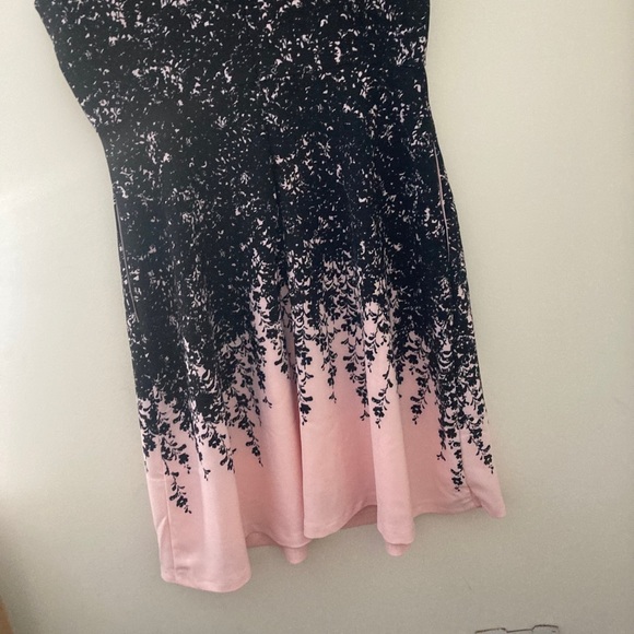 Ricki’s flare dress - Picture 3 of 3